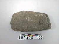 藏品(中型舌刃打製石斧)的圖片